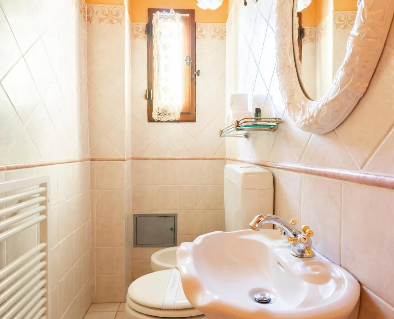 Ruote Apartment First Florence