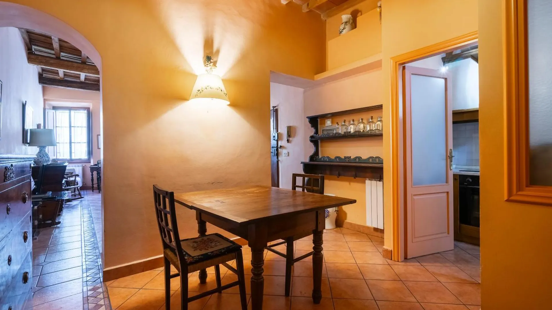 Ruote Apartment First Florence
